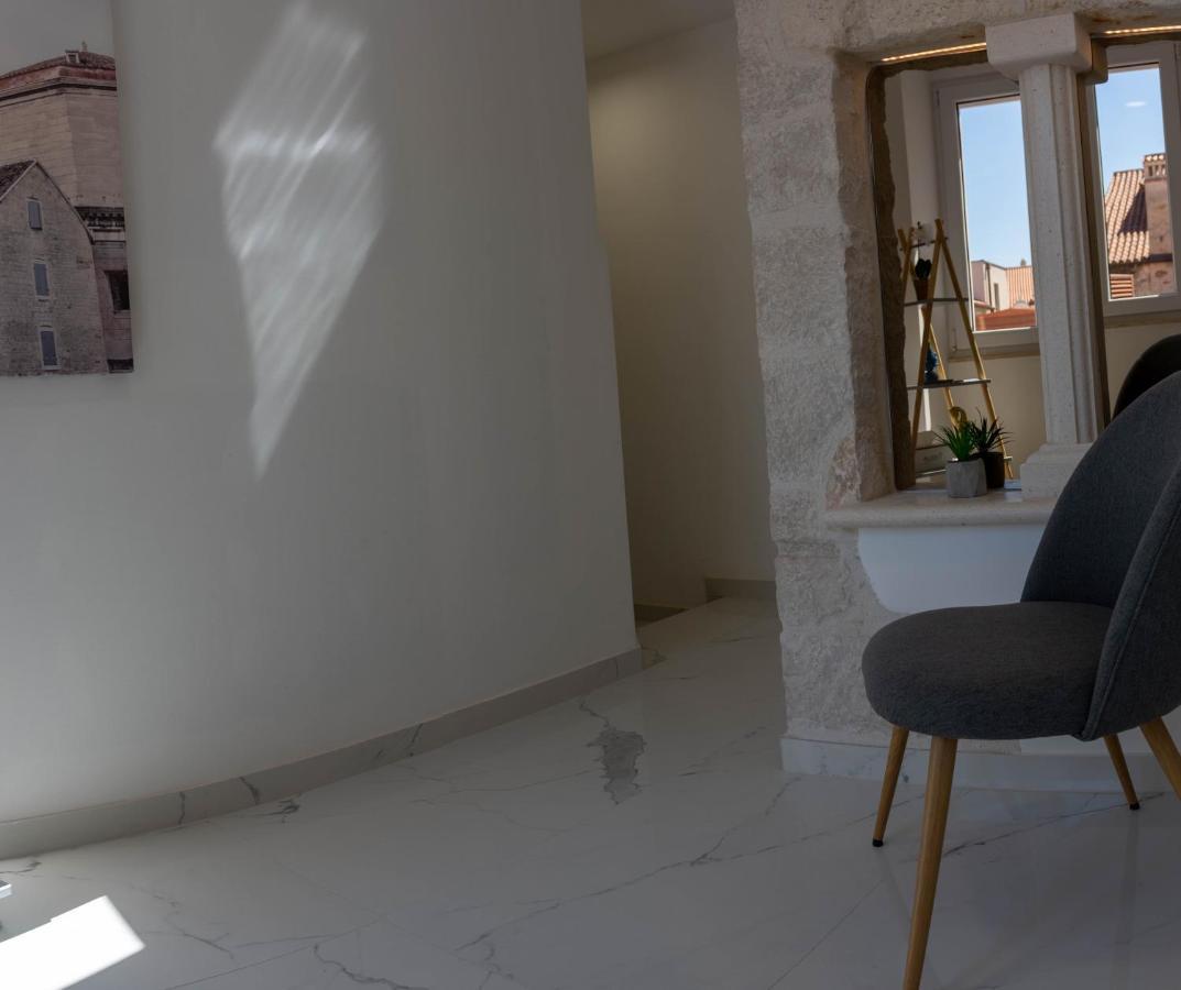 Luxury Rooms Rustic Chic สปลิท ภายนอก รูปภาพ