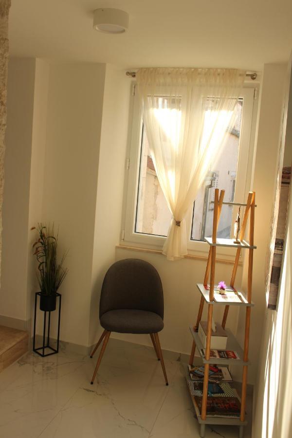 Luxury Rooms Rustic Chic สปลิท ภายนอก รูปภาพ